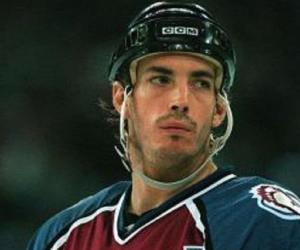 Joe Sakic Joe Sakic
