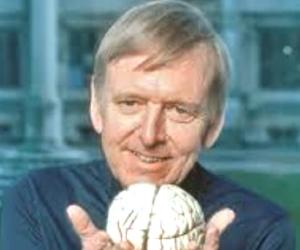 Julian Jaynes Julian Jaynes